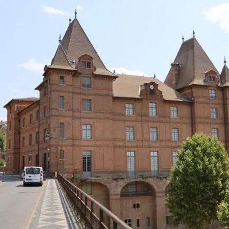 L'ecrin Des Arcades Apartment